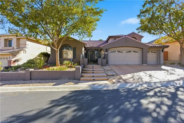 $1,080,000 | 11025 Arbor Pine Avenue, Las Vegas, NV 89144