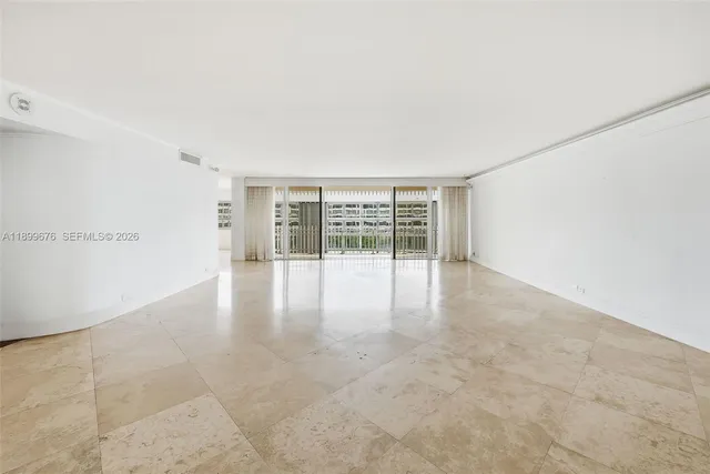 $2,500,000 | 3 Grove Isle Drive, Unit C605, Miami, FL 33133