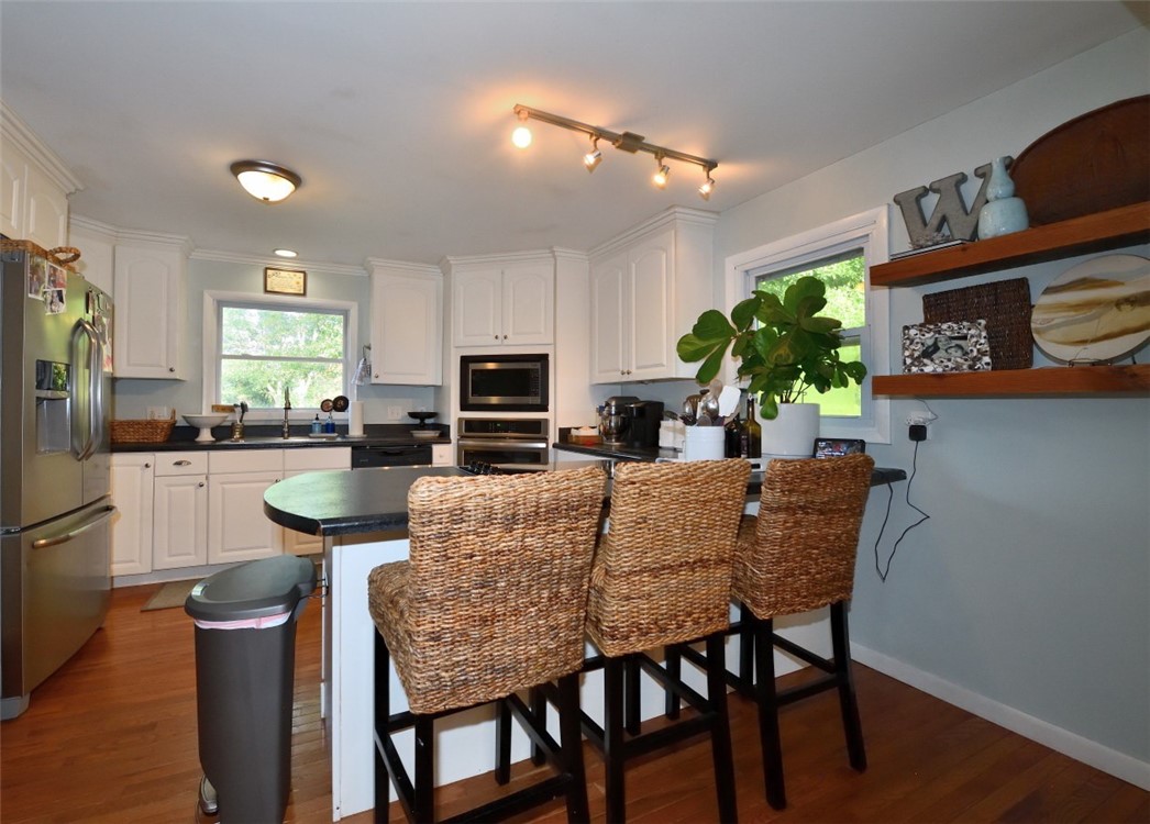 211 Kings Way Clemson, SC 29631 - Photo 16 of 32 Gallery Image 16