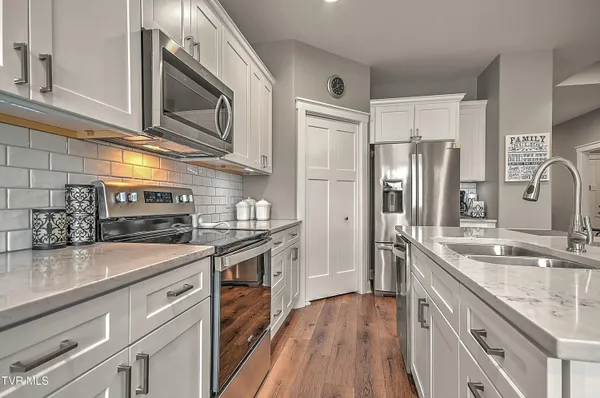 $417,000 | 182 Gunners Way, Gray, TN 37615
