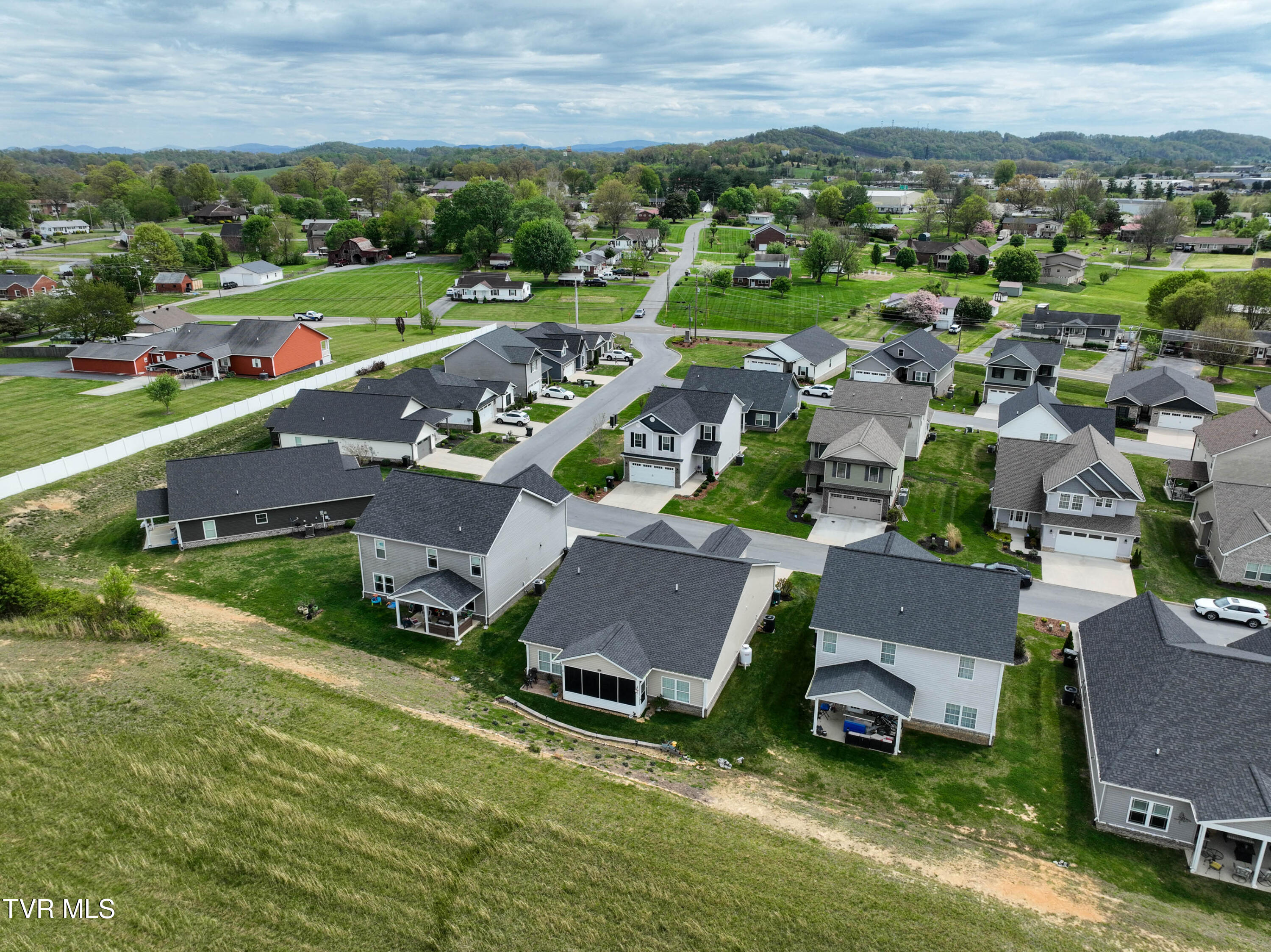 182 Gunners Way Gray, TN 37615 - Photo 33 of 34 182 Gunners Way Drone FLEMMING-2