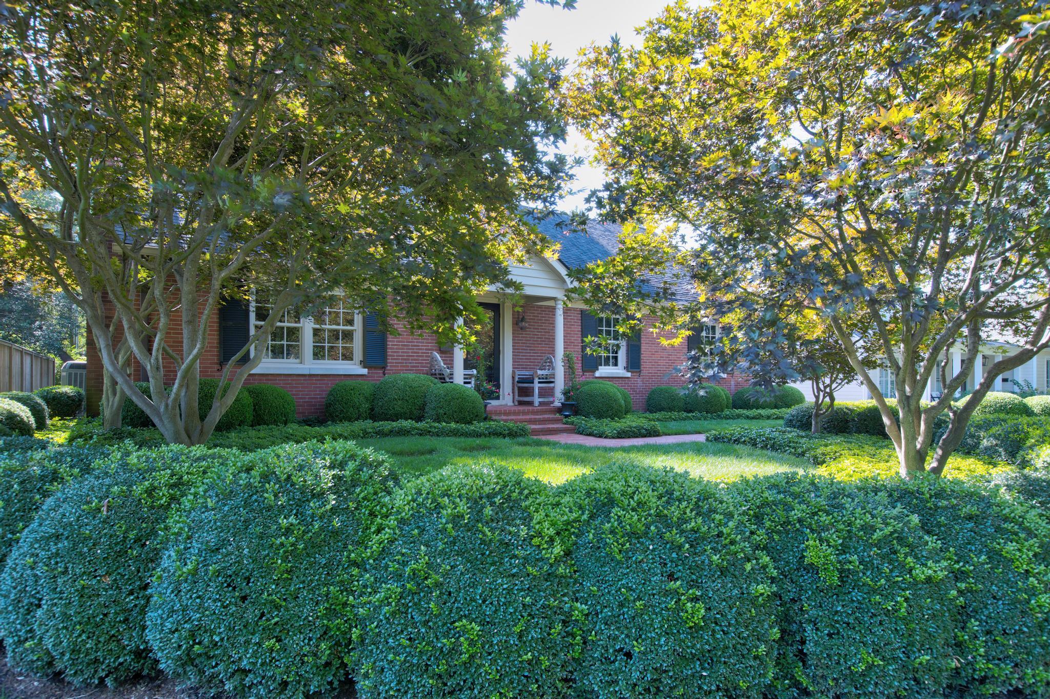 504 Clinton Road Lexington, KY 40502 - Photo 9 of 44 FVR16074_5_6-2