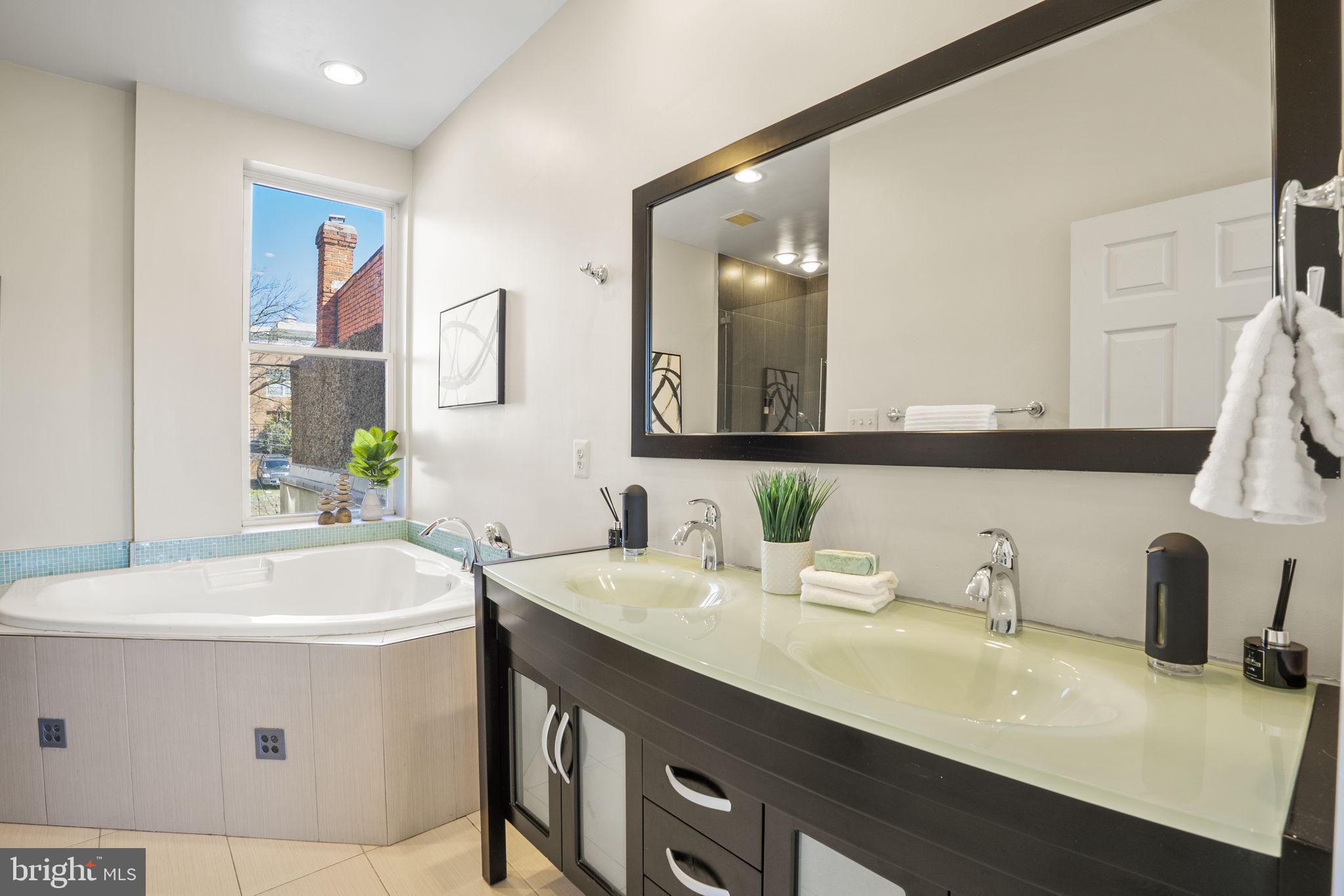 24 R Street Northeast Washington, DC 20002 - Photo 15 of 34