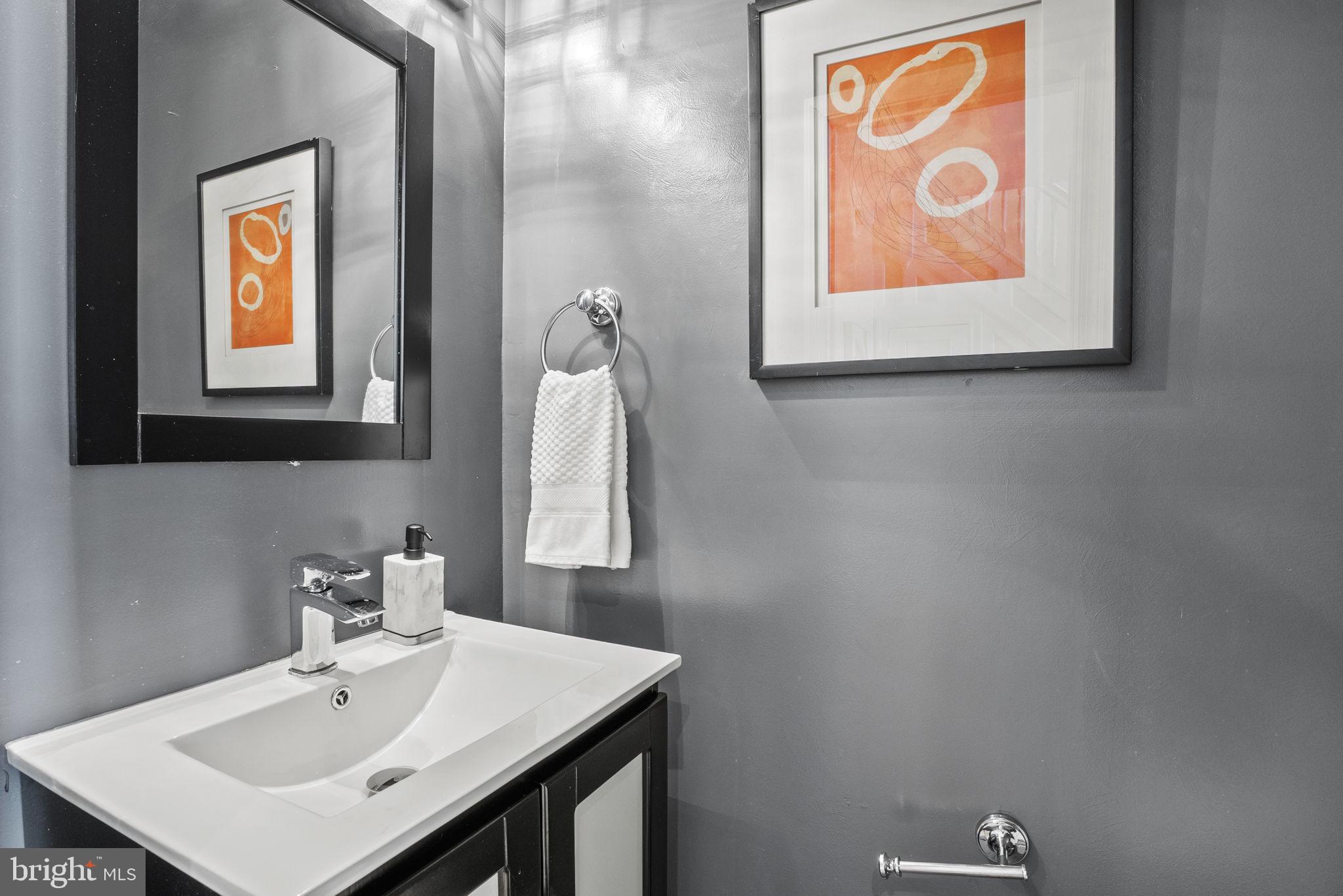 24 R Street Northeast Washington, DC 20002 - Photo 6 of 34