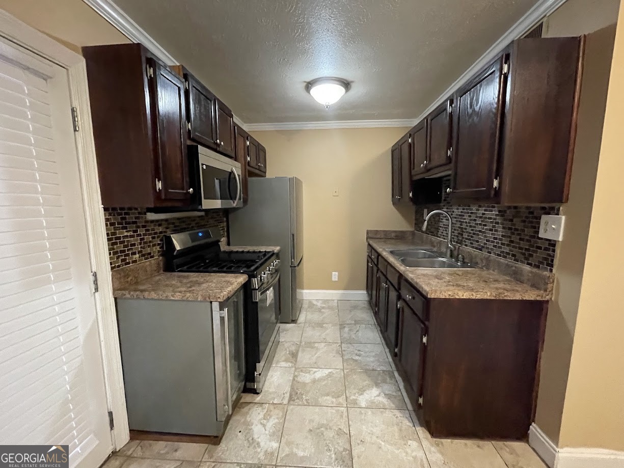 405 Fairburn Road Southwest, Unit 268 Atlanta, GA 30331 - Photo 2 of 17