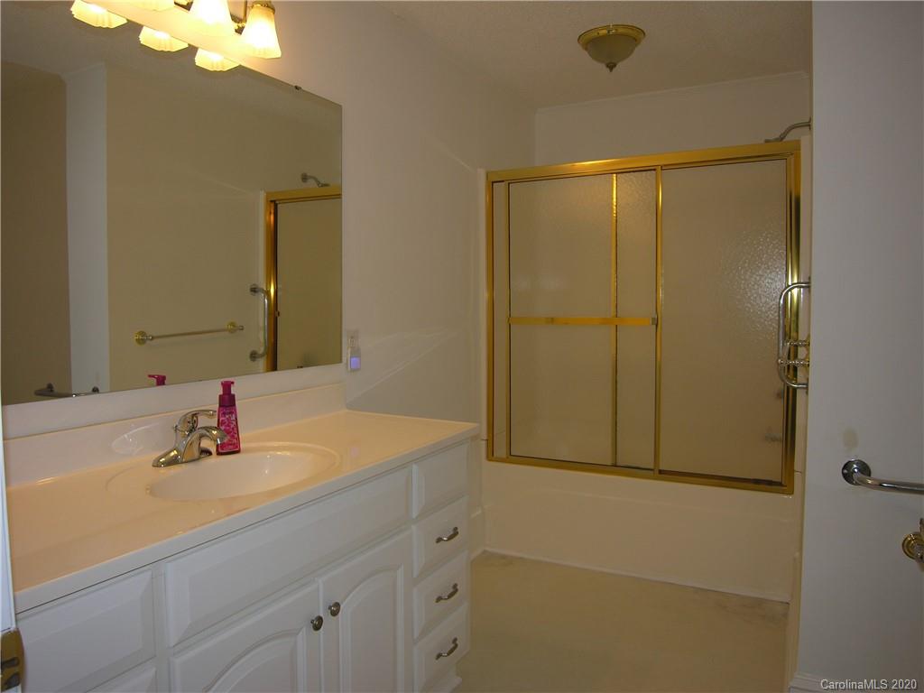 476 Jackson Park Road Kannapolis, NC 28083 - Photo 9 of 13 Gallery Image 9