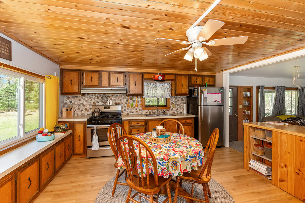 21161 Gates Road Howard City, MI 49329 - Photo 13 of 30 21161-Gates_013