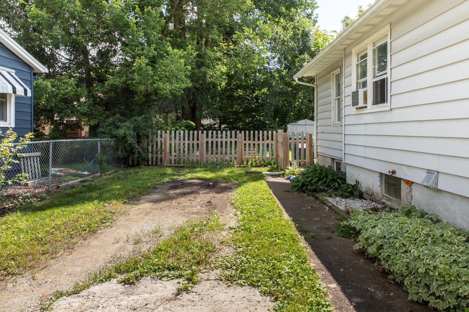 212 16th Avenue Southeast Rochester, MN 55904 - Photo 5 of 37 Gallery Image 5