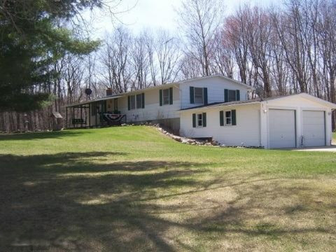 6623 Gravel Ridge Road Lakeview, MI 48850 - Photo 1 of 24 Primary Photo