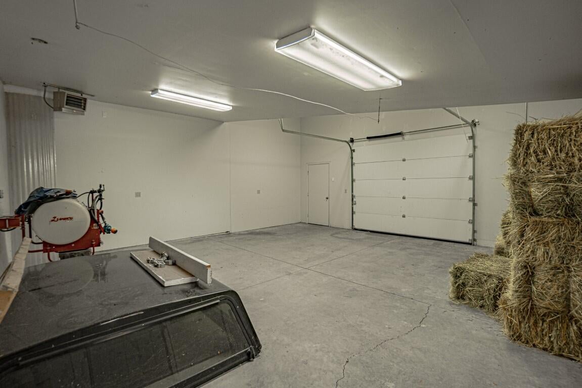 2692 Pioneer Road Medford, OR 97501 - Photo 57 of 66 Shop Area 2
