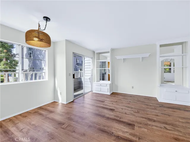 $649,000 | 1045 Gilbert Lane, Ventura, CA 93003