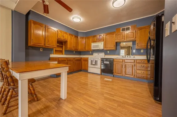 $134,900 | 215 West 1st Street, Burlington Junction, MO 64428