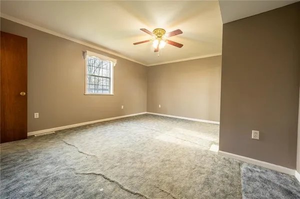 $134,900 | 215 West 1st Street, Burlington Junction, MO 64428