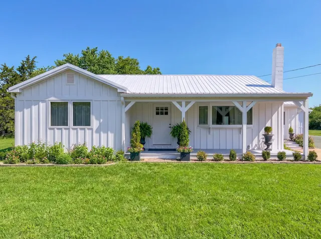 $1,995,000 | 569 New England Road, Cape May, NJ 08204