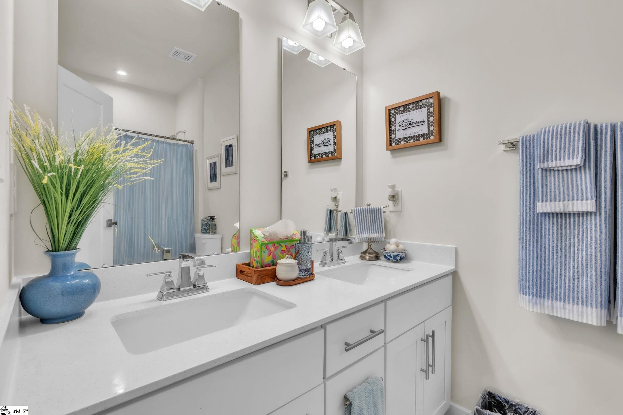 2 Comanche Trail Greenville, SC 29607 - Photo 14 of 31