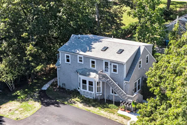 $289,000 | 16 Lt Hauser Lane, Unit 3, Falmouth, MA 02540