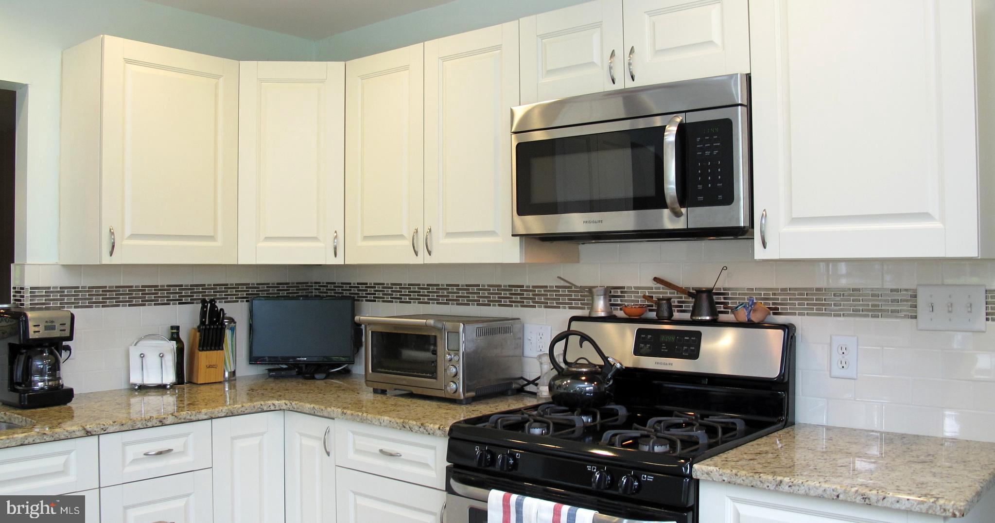 121 Devon Road Cinnaminson, NJ 08077 - Photo 13 of 39 Stainless Appliances