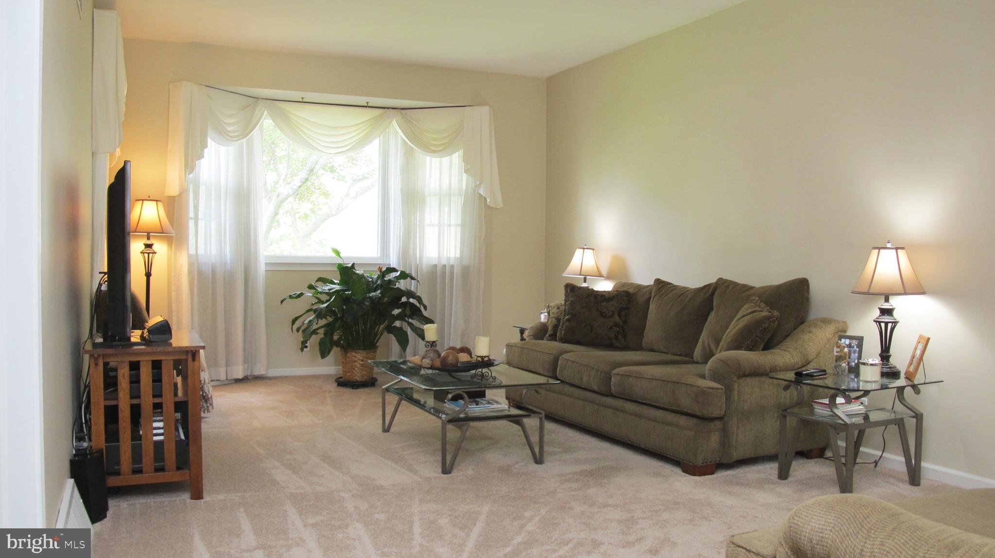 121 Devon Road Cinnaminson, NJ 08077 - Photo 6 of 39 Living Room too...