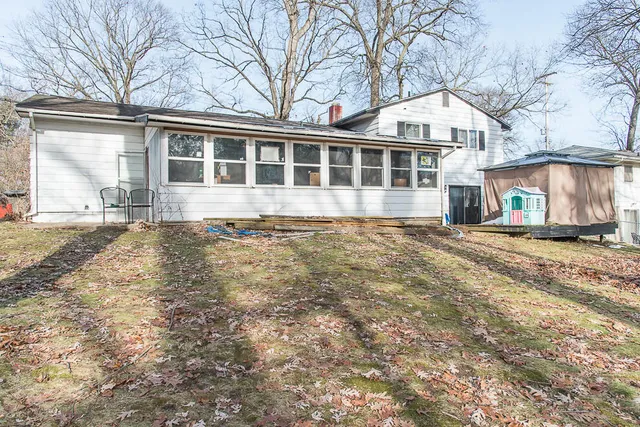 $209,000 | 1175 Westlake Woods Drive, Battle Creek, MI 49037