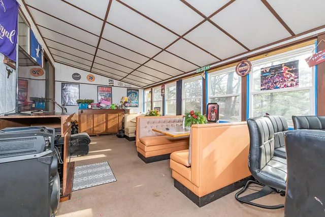 $209,000 | 1175 Westlake Woods Drive, Battle Creek, MI 49037