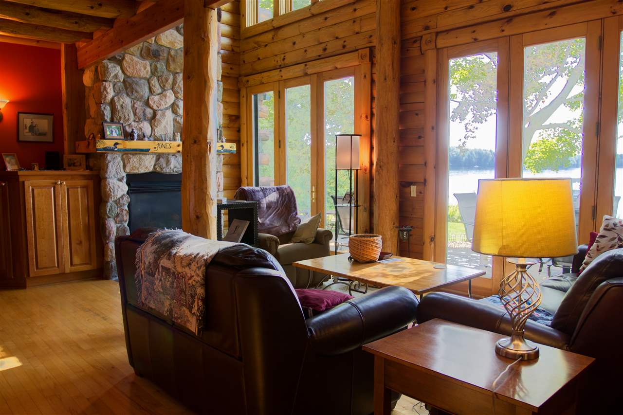 2424 Field Road Traverse City, MI 49685 - Photo 5 of 49 1867513-4.JPG