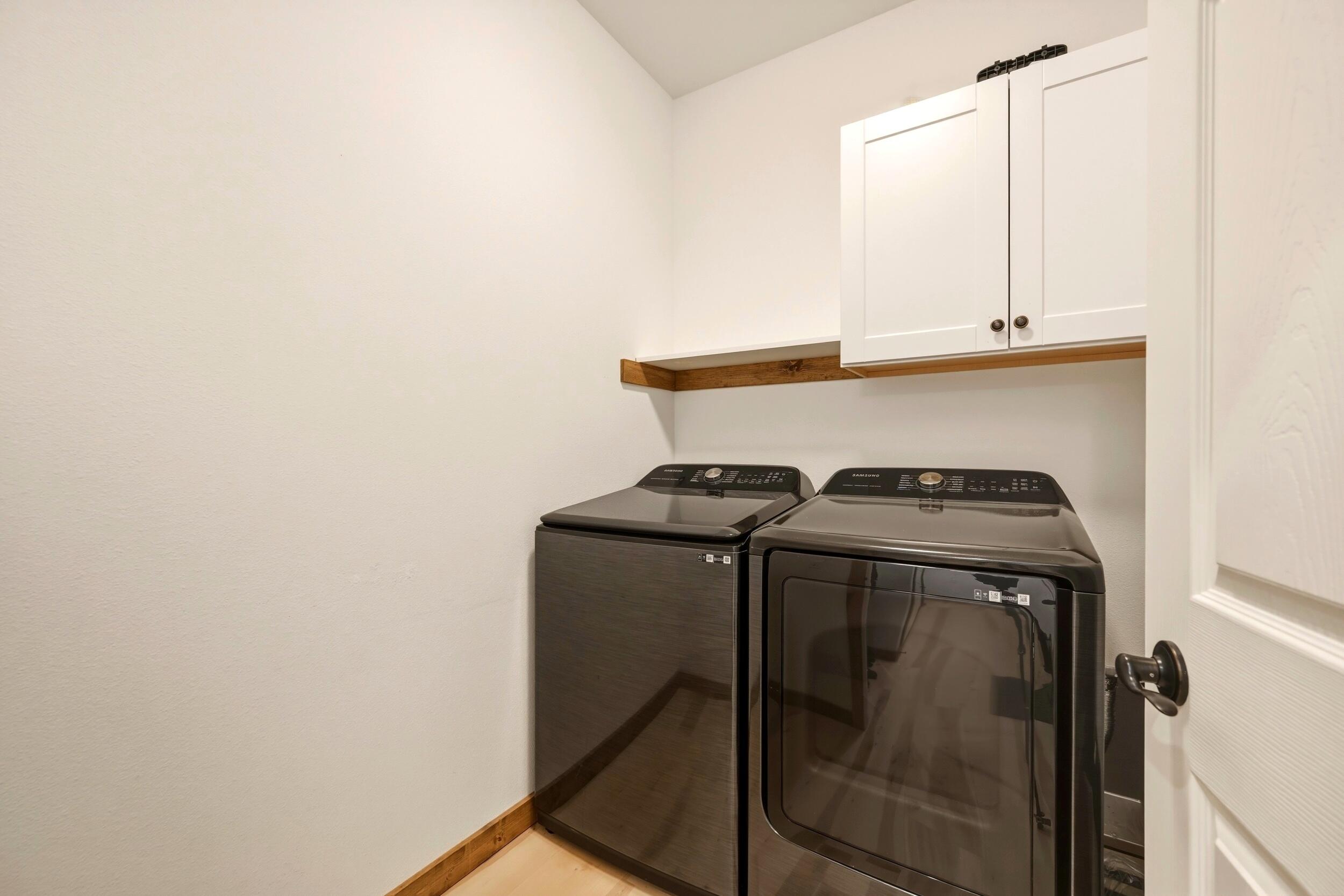 1353 Stoneridge Drive Ranchester, WY 82839 - Photo 28 of 43 laundry
