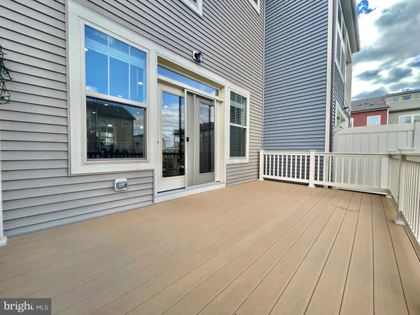 $3,250 | 8608 Shady Pines Drive, Unit 22712, Frederick, MD 21704