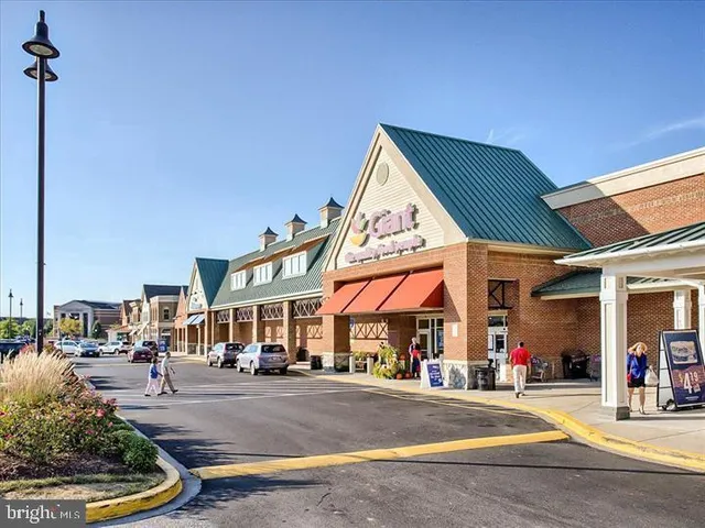 $3,300 | 8608 Shady Pines Drive, Unit 22712, Frederick, MD 21704