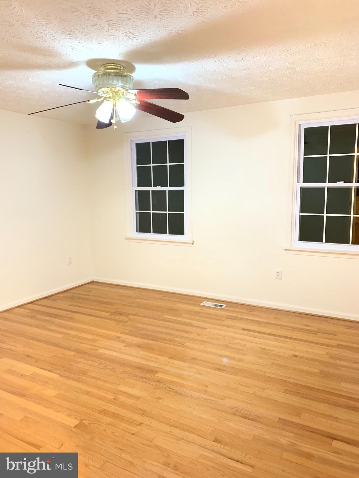 13816 Castle Cliff Way Silver Spring, MD 20904 - Photo 20 of 32