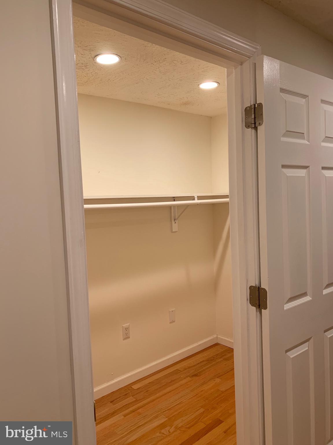 13816 Castle Cliff Way Silver Spring, MD 20904 - Photo 21 of 32 Hall walk-in closet