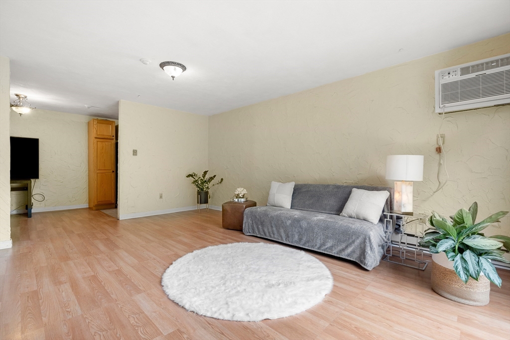 140 Swanson Road, Unit 422 Boxborough, MA 01719 - Photo 4 of 27 Gallery Image 4