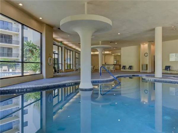 $2,695 | 40 North Interstate 35 Street South, Unit 8C4, Austin, TX 78701