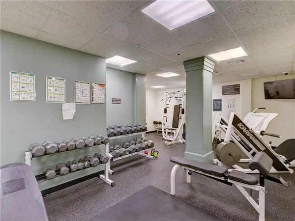 $2,695 | 40 North Interstate 35 Street South, Unit 8C4, Austin, TX 78701