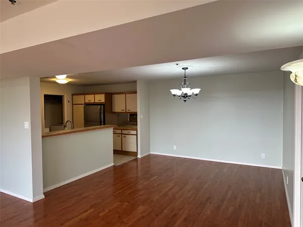 $2,695 | 40 North Interstate 35 Street South, Unit 8C4, Austin, TX 78701