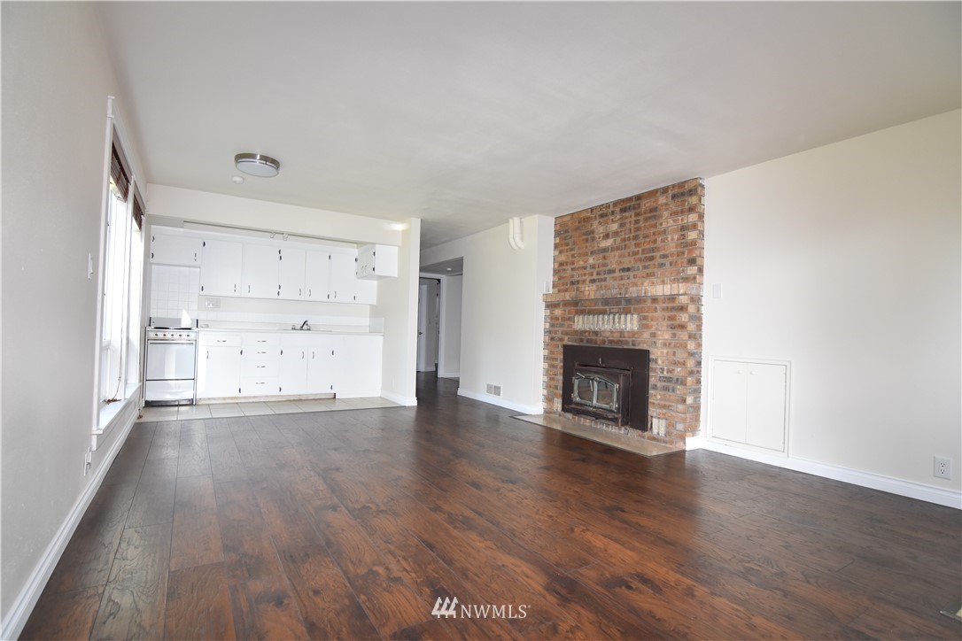 7003 176th Street Southwest Edmonds, WA 98026 - Photo 12 of 15 Gallery Image 12