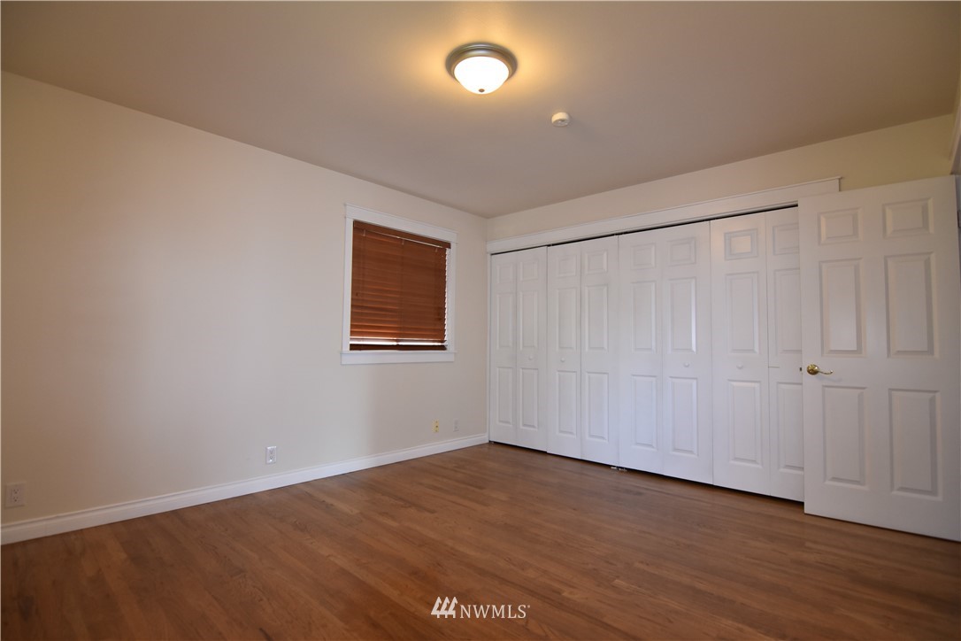 7003 176th Street Southwest Edmonds, WA 98026 - Photo 8 of 15 Gallery Image 8