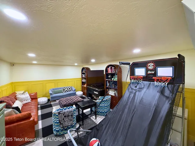 $825,000 | 570 Easy Street, Driggs, ID 83422