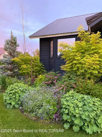 $825,000 | 570 Easy Street, Driggs, ID 83422