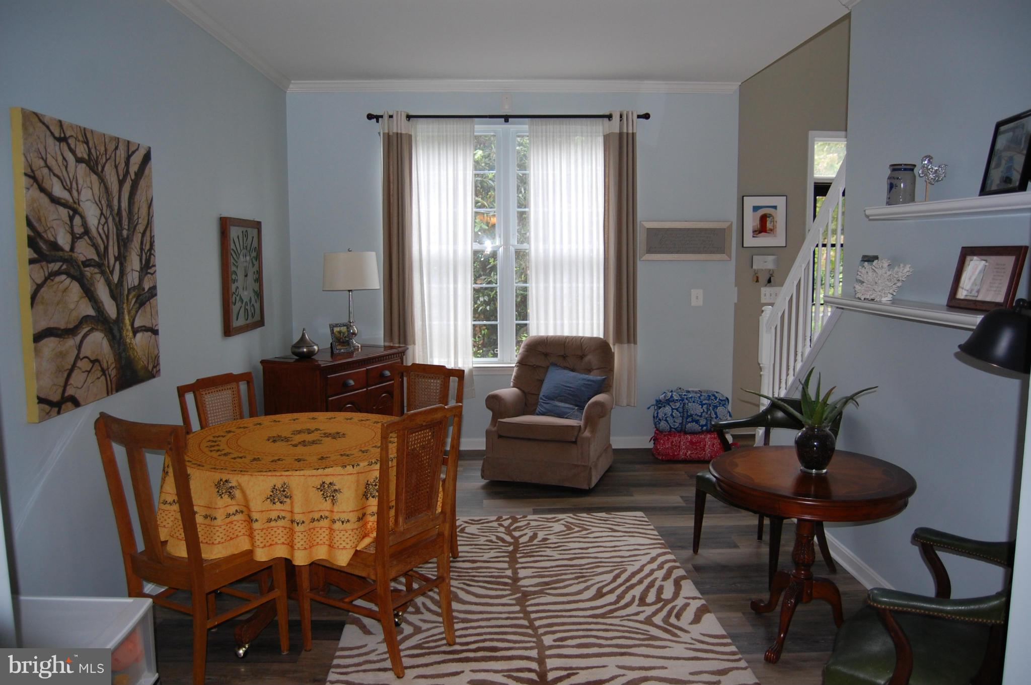 88 Jones Station Road Arnold, MD 21012 - Photo 4 of 29 Living Room