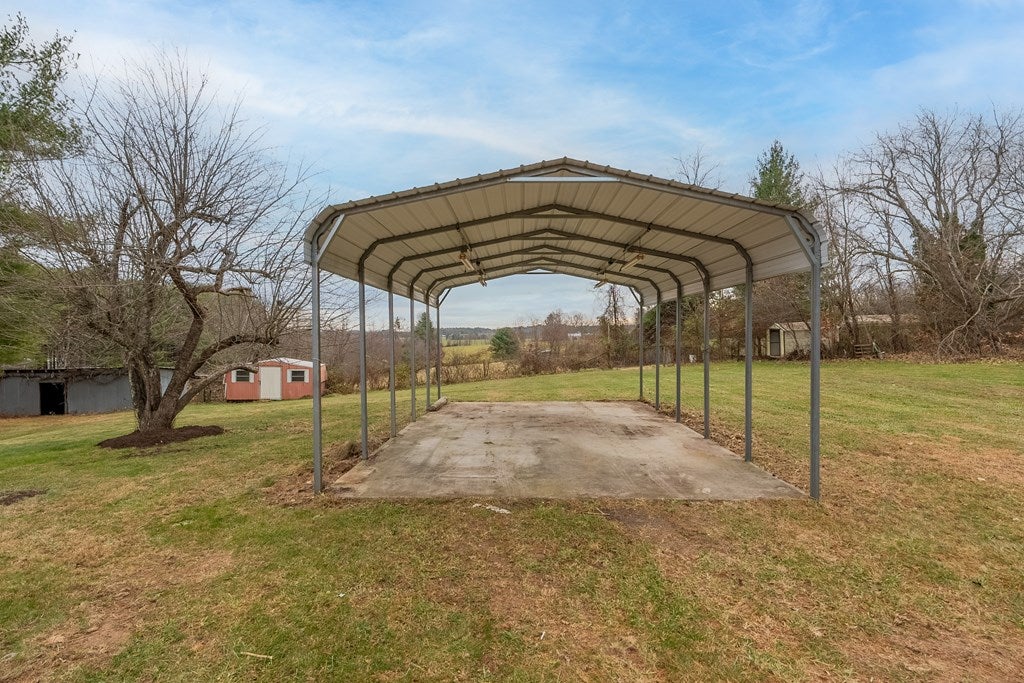 1753 Rescue Road Austinville, VA 24312 - Photo 66 of 83 Gallery Image 66
