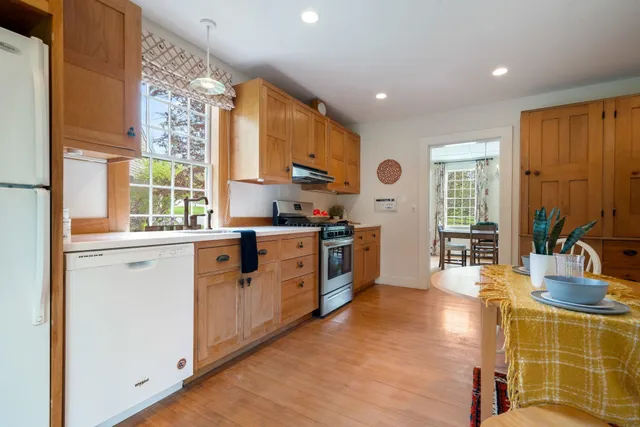 $805,000 | 1196 Highway 117, Sugar Hill, NH 03586