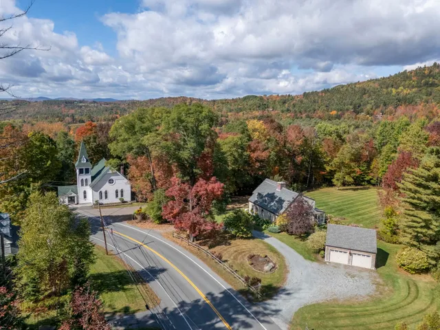 $805,000 | 1196 Highway 117, Sugar Hill, NH 03586