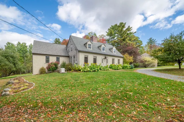 $805,000 | 1196 Highway 117, Sugar Hill, NH 03586