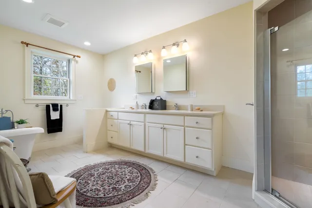 $805,000 | 1196 Highway 117, Sugar Hill, NH 03586