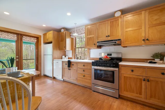 $805,000 | 1196 Highway 117, Sugar Hill, NH 03586