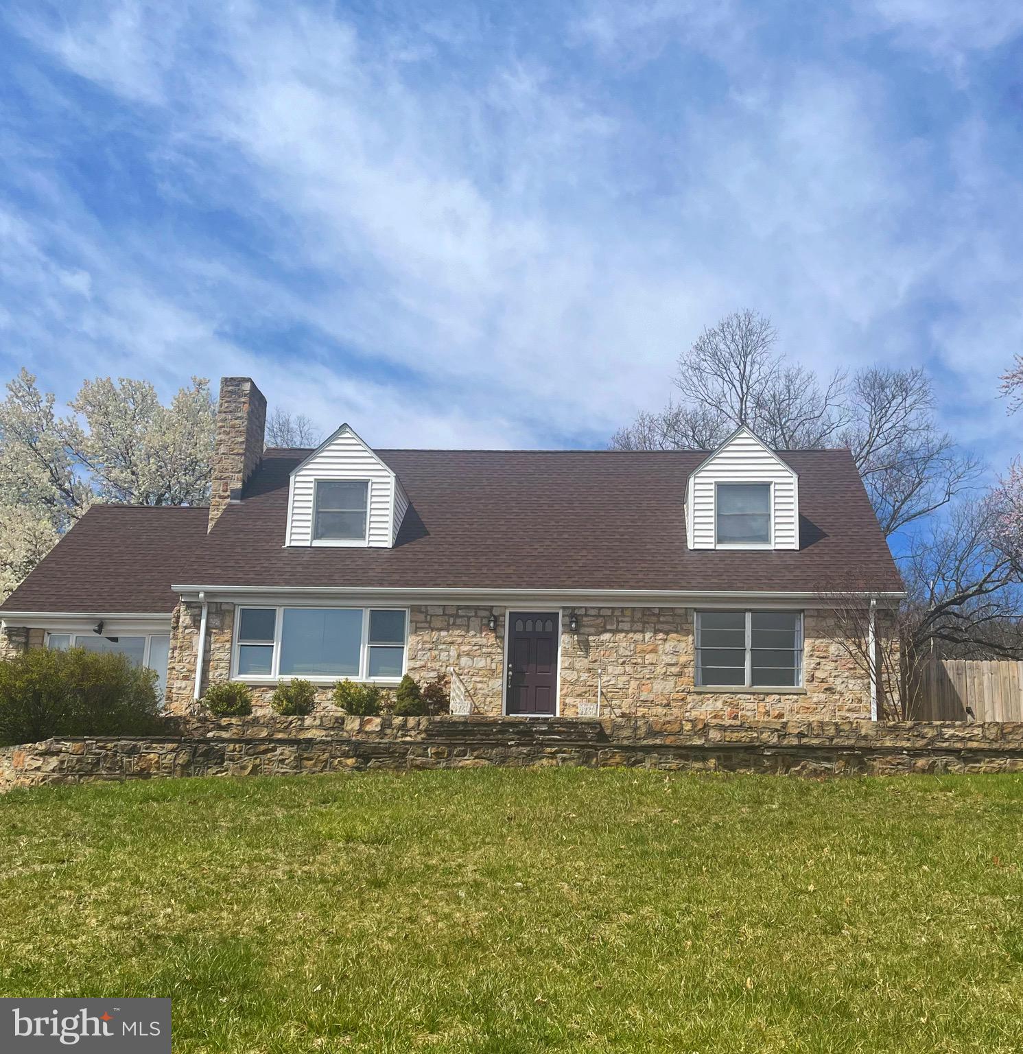 837 Windsor Road Cumberland, MD 21502 - Photo 3 of 49 You'll be impressed the moment you enter this home