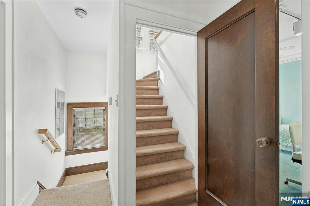 30 Brinkerhoff Avenue Teaneck, NJ 07666 - Photo 18 of 33
