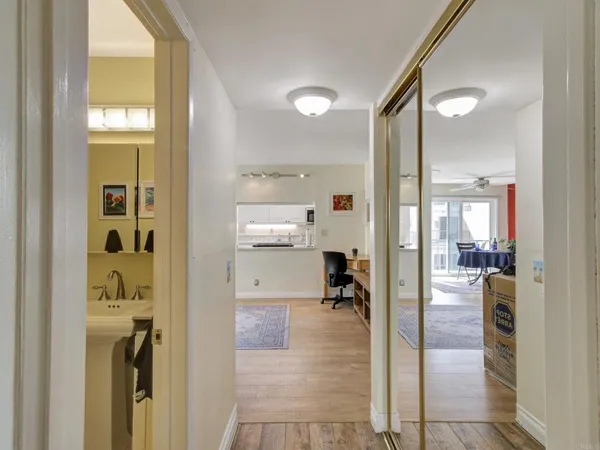 $700,000 | 1600 Ardmore Avenue, Unit 234, Hermosa Beach, CA 90254