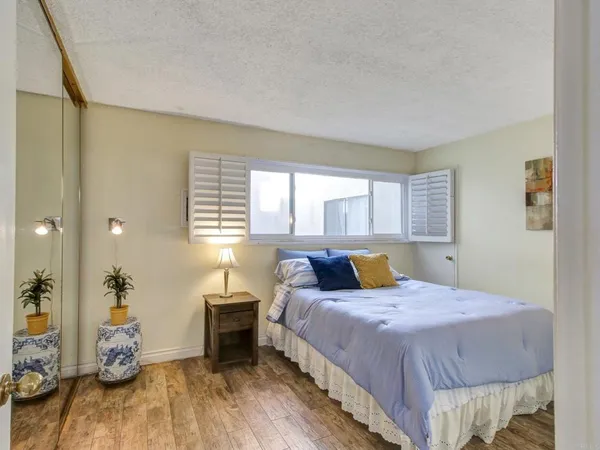 $700,000 | 1600 Ardmore Avenue, Unit 234, Hermosa Beach, CA 90254