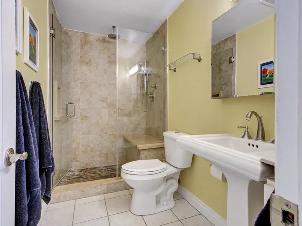 $700,000 | 1600 Ardmore Avenue, Unit 234, Hermosa Beach, CA 90254